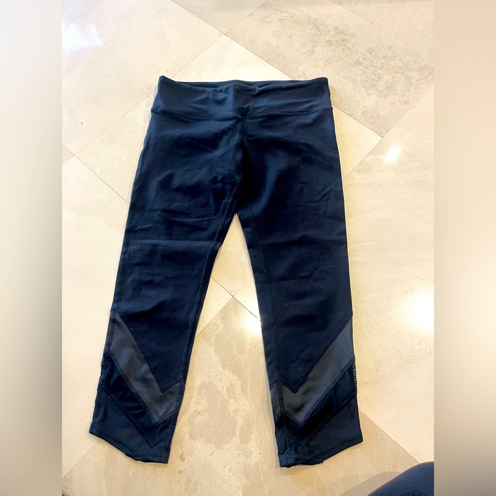 Alo black capris leggings